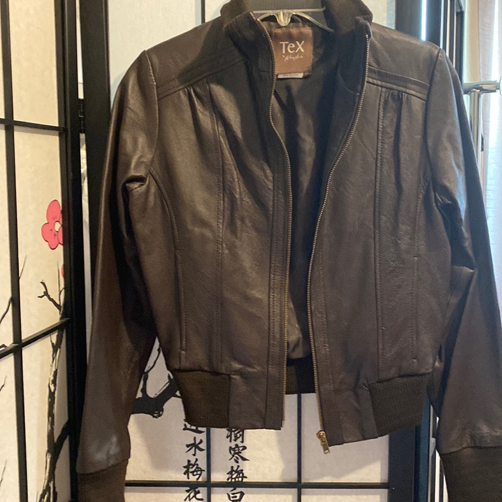 Brand new Max azria  100% leather lining  jacket